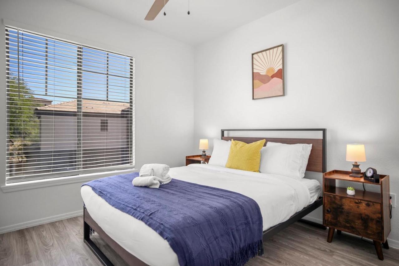 Apartment Cozysuites Modern Urban In Historic *
