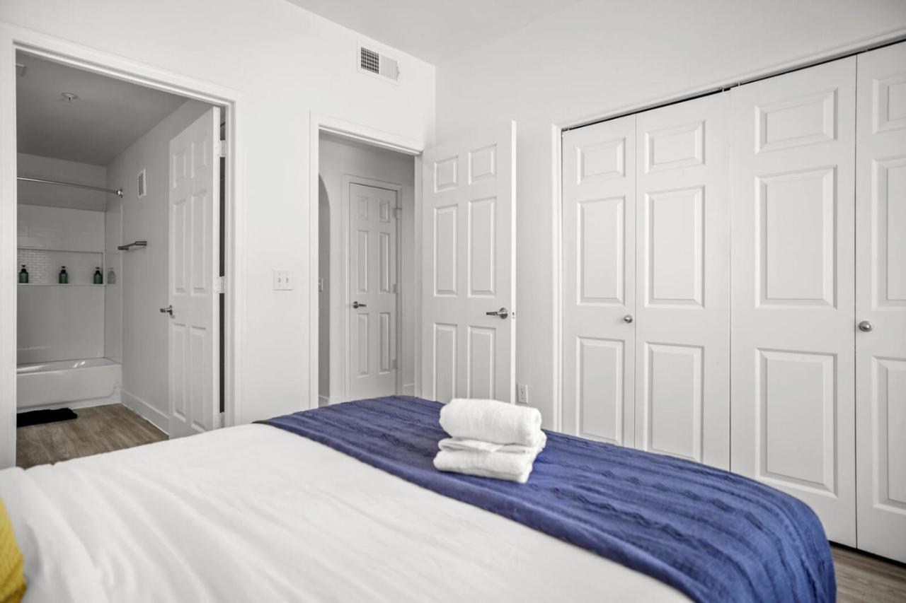 Cozysuites Modern Urban In Historic Glendale