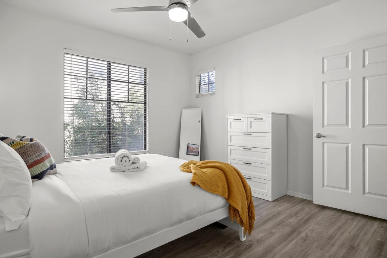 Cozysuites Modern Urban In Historic * Glendale